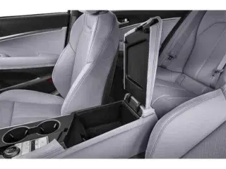 Genesis G70 2024 2.5T Standard 4dr Sedan
