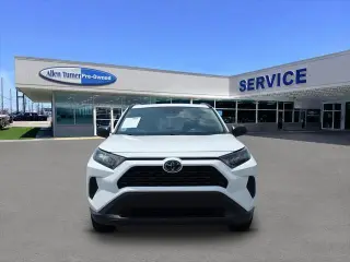 Toyota RAV4 2021 LE 4dr SUV