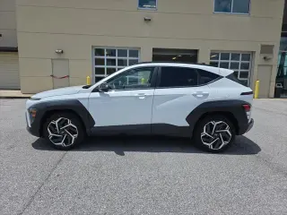 Hyundai KONA 2026 SEL Premium 4dr SUV