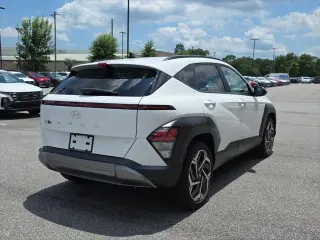 Hyundai KONA 2026 SEL Premium 4dr SUV