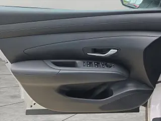 Hyundai TUCSON 2026 SE 4dr SUV