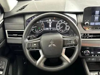 Mitsubishi Outlander 2024 SE 4dr SUV