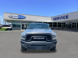 Ram 1500 Classic 2024 4x4 Warlock 4dr Crew Cab 5.5 ft. SB Pickup