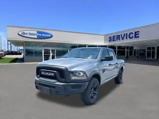 Ram 1500 Classic 2024 4x4 Warlock 4dr Crew Cab 5.5 ft. SB Pickup