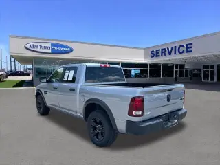 Ram 1500 Classic 2024 4x4 Warlock 4dr Crew Cab 5.5 ft. SB Pickup