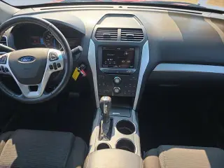 Ford Explorer 2012 XLT 4dr SUV