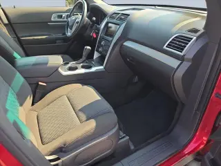 Ford Explorer 2012 XLT 4dr SUV