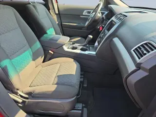 Ford Explorer 2012 XLT 4dr SUV