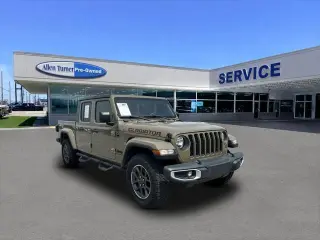Jeep Gladiator 2020 4x4 Sport Altitude 4dr Crew Cab 5.0 ft. SB