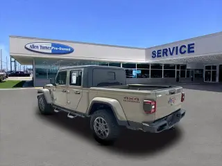Jeep Gladiator 2020 4x4 Sport Altitude 4dr Crew Cab 5.0 ft. SB