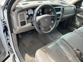 Dodge Ram 1500 2005 4dr Quad Cab SLT RWD SB