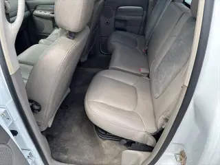 Dodge Ram 1500 2005 4dr Quad Cab SLT RWD SB