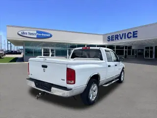 Dodge Ram 1500 2005 4dr Quad Cab SLT RWD SB