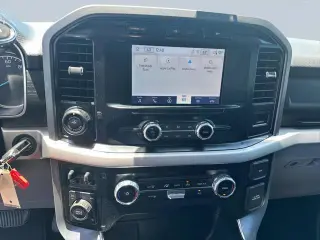 Ford F-150 2023 4x4 XLT 4dr SuperCrew 5.5 ft. SB