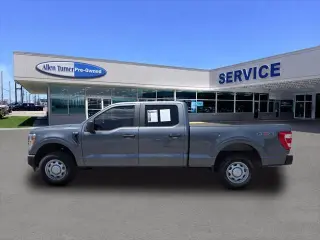Ford F-150 2022 4x4 XL 4dr SuperCrew 5.5 ft. SB