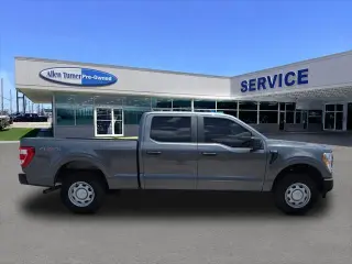 Ford F-150 2022 4x4 XL 4dr SuperCrew 5.5 ft. SB