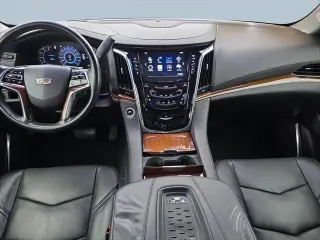 Cadillac Escalade ESV 2016 Luxury Collection 4dr SUV