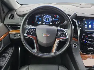 Cadillac Escalade ESV 2016 Luxury Collection 4dr SUV
