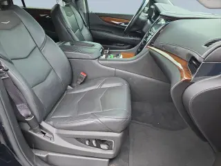 Cadillac Escalade ESV 2016 Luxury Collection 4dr SUV