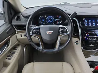 Cadillac Escalade 2020 4x4 Luxury 4dr SUV