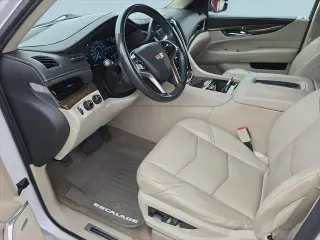 Cadillac Escalade 2020 4x4 Luxury 4dr SUV