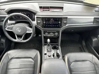 Volkswagen Atlas 2022 AWD V6 SEL Premium R-Line 4Motion 4dr SUV