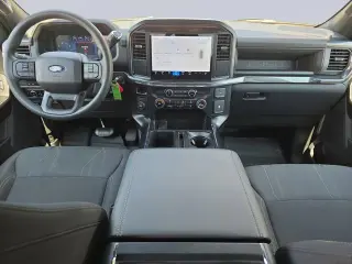 Ford F-150 2025 4x2 STX 4dr SuperCrew 5.5 ft. SB