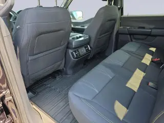 Ford F-150 2025 4x2 STX 4dr SuperCrew 5.5 ft. SB