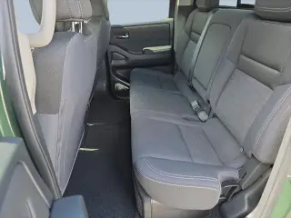 Nissan Frontier 2024 4x2 S 4dr Crew Cab 5 ft. SB