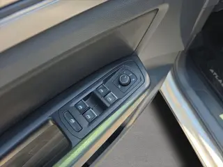 Volkswagen Atlas 2019 V6 SE 4dr SUV w/Technology