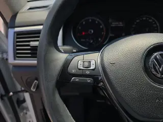 Volkswagen Atlas 2019 V6 SE 4dr SUV w/Technology