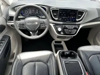 Chrysler Pacifica 2022 Touring L 4dr Mini-Van