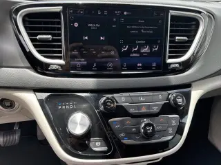 Chrysler Pacifica 2022 Touring L 4dr Mini-Van