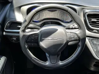 Chrysler Pacifica 2019 Touring Plus 4dr Mini-Van