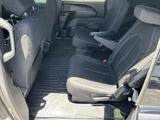 Chrysler Pacifica 2019 Touring Plus 4dr Mini-Van