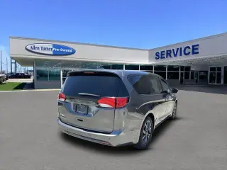 Chrysler Pacifica 2019 Touring Plus 4dr Mini-Van