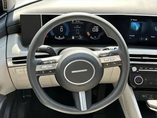 Hyundai TUCSON 2026 SEL 4dr SUV
