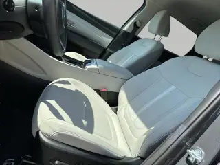 Hyundai TUCSON 2026 SEL 4dr SUV