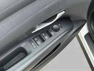 Hyundai TUCSON 2026 SEL Premium 4dr SUV