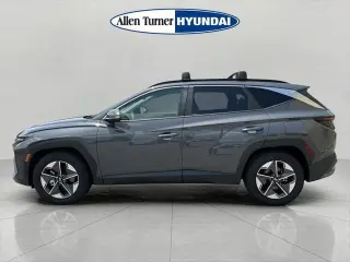 Hyundai TUCSON 2026 SEL Premium 4dr SUV