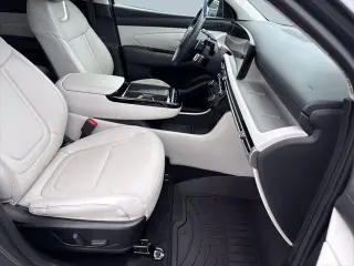 Hyundai TUCSON 2025 Limited 4dr SUV