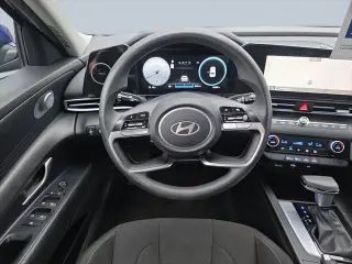 Hyundai ELANTRA 2024 SEL 4dr Sedan