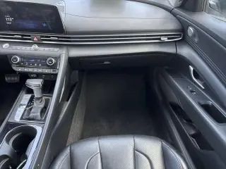 Hyundai ELANTRA 2024 Limited 4dr Sedan