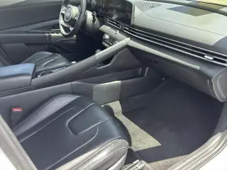Hyundai ELANTRA 2024 Limited 4dr Sedan