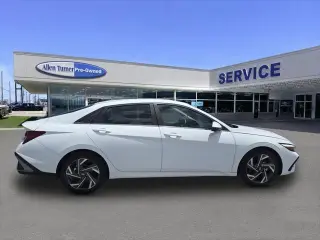 Hyundai ELANTRA 2024 Limited 4dr Sedan