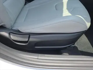 Hyundai ELANTRA 2024 Limited 4dr Sedan