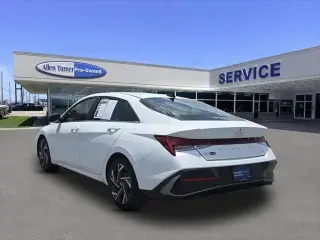 Hyundai ELANTRA 2024 Limited 4dr Sedan