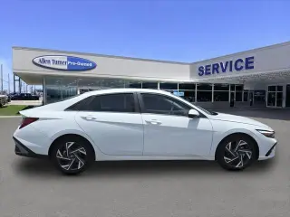 Hyundai ELANTRA 2024 Limited 4dr Sedan