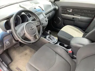 Kia Soul 2013 + 4dr Crossover 6A