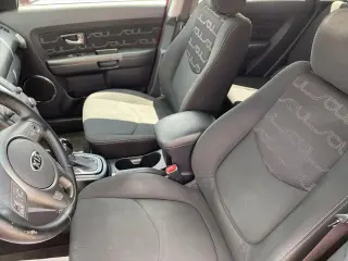 Kia Soul 2013 + 4dr Crossover 6A